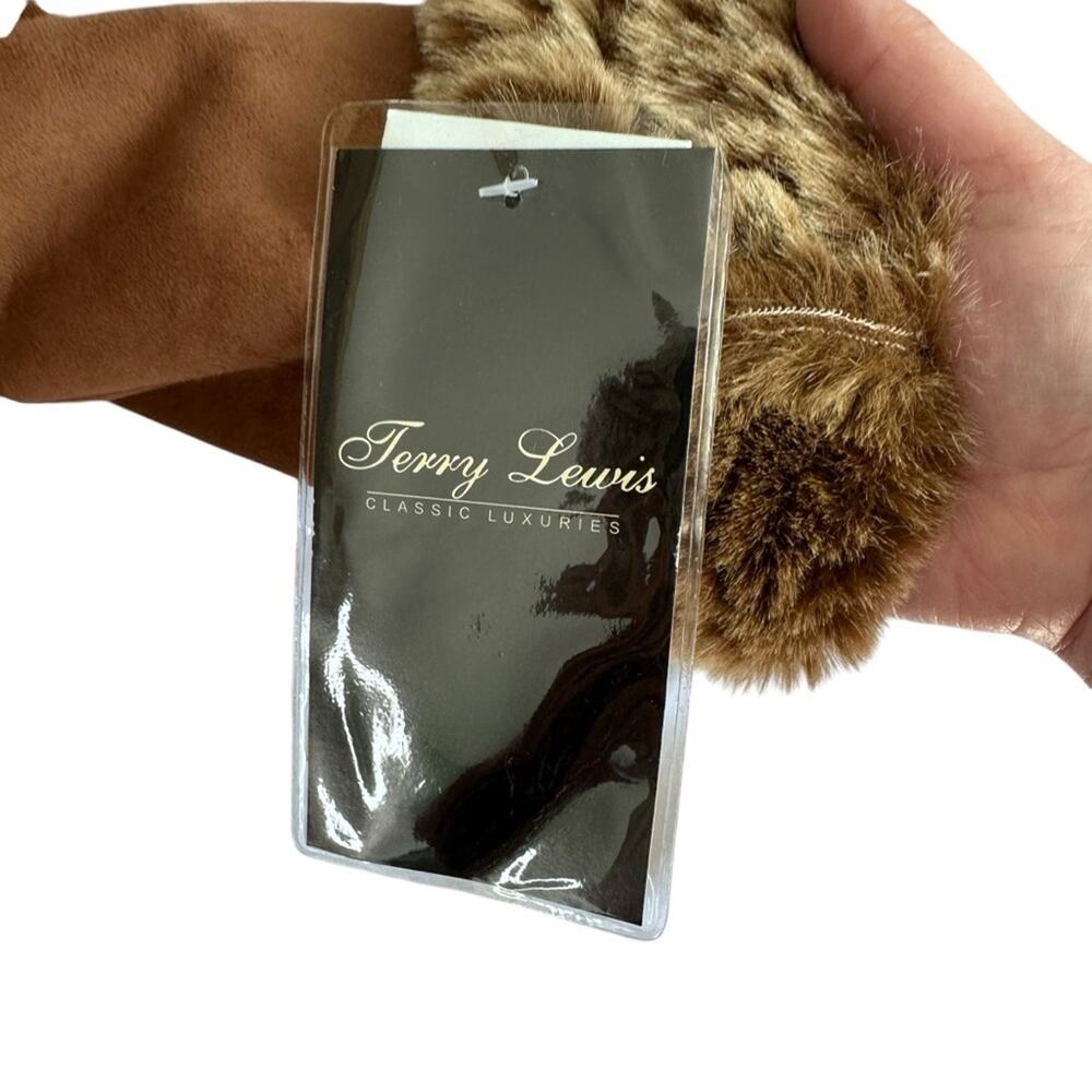 Terry Lewis - Luxuries Faux Suede and Fur Jacket, sizePS, NWT - Picture 5 of 16